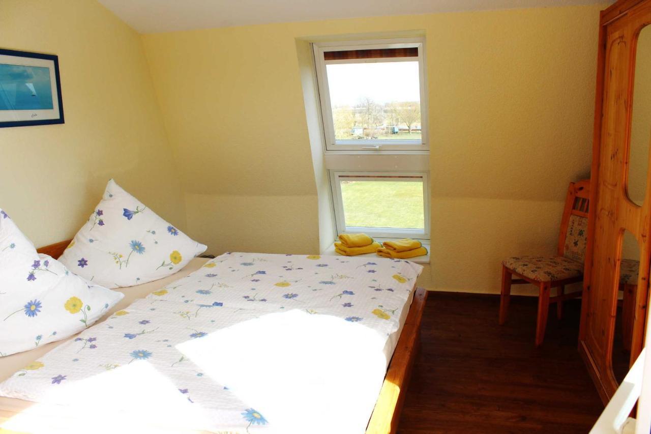 Ferienwohnung Am Schloss Ueckermünde Extérieur photo